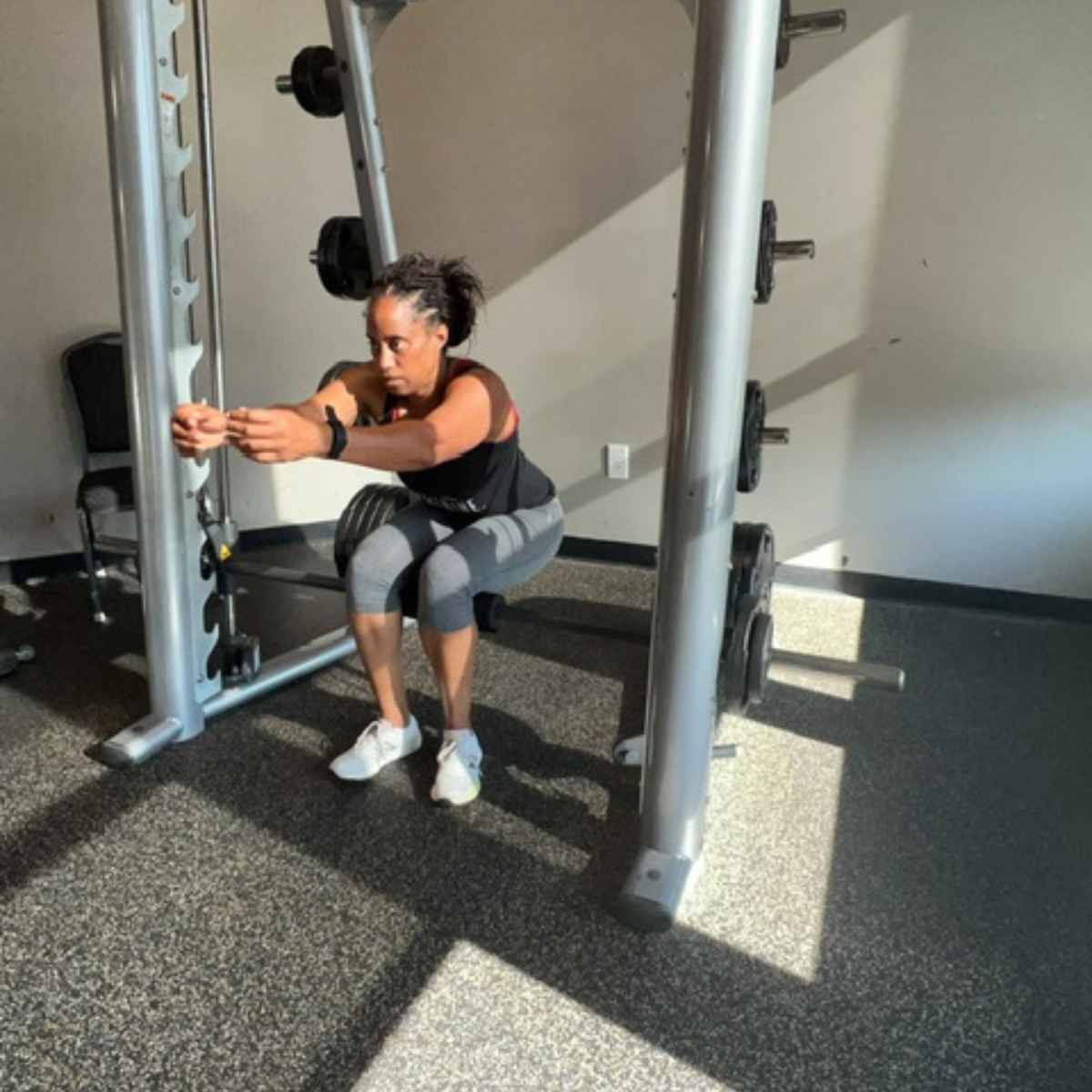 Sculpt strong legs with Smith machine leg exercises