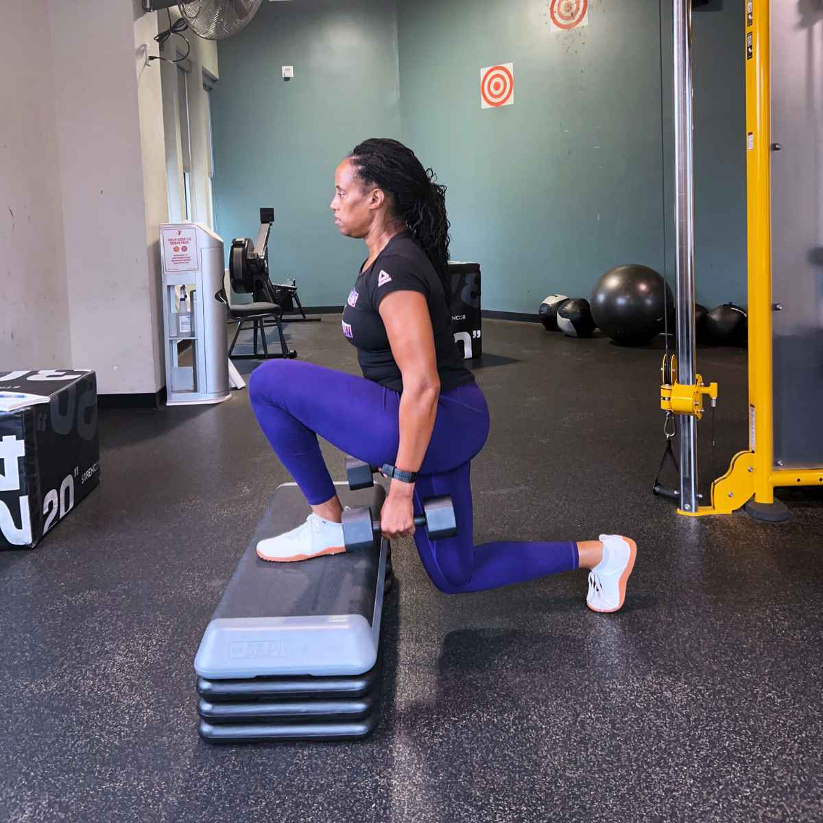 Power up your workout: guide to weighted lunge benefits